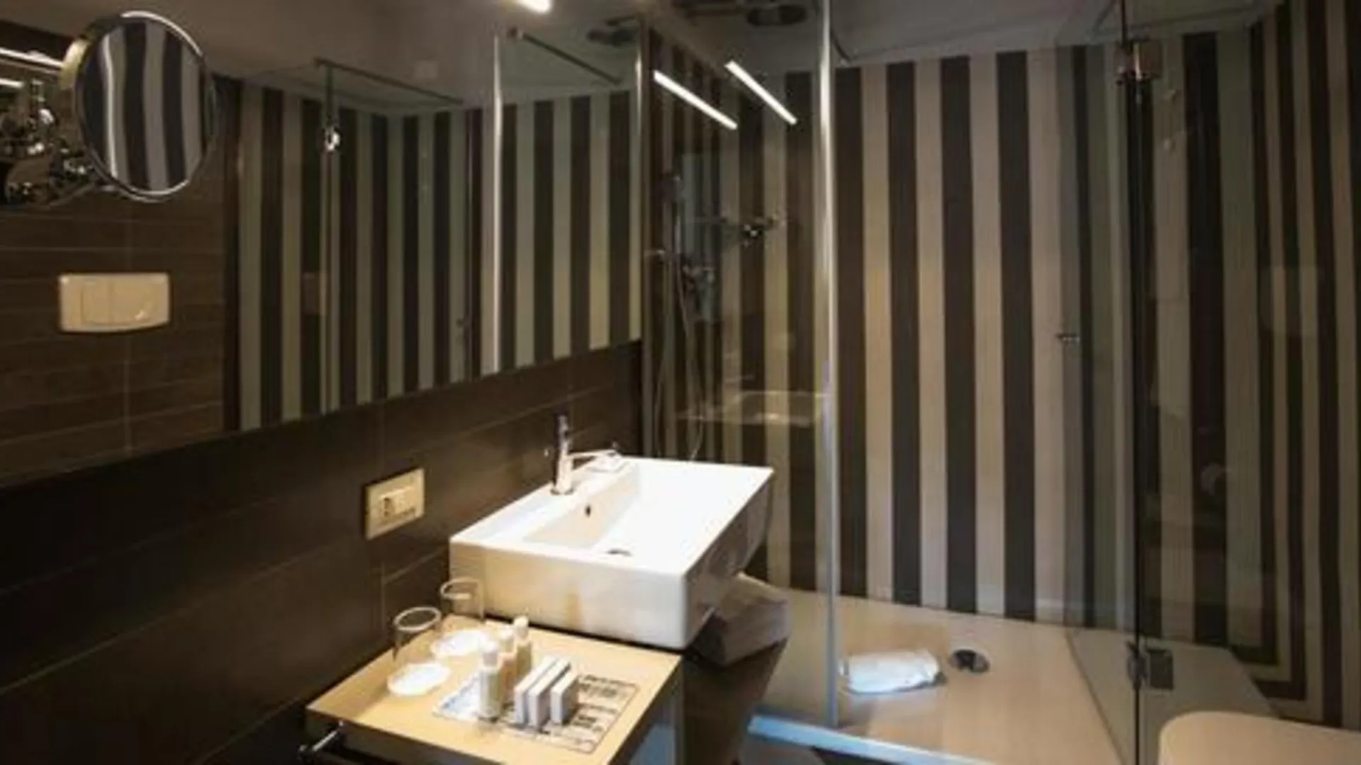 Fifty House Cellini Hotel Milan