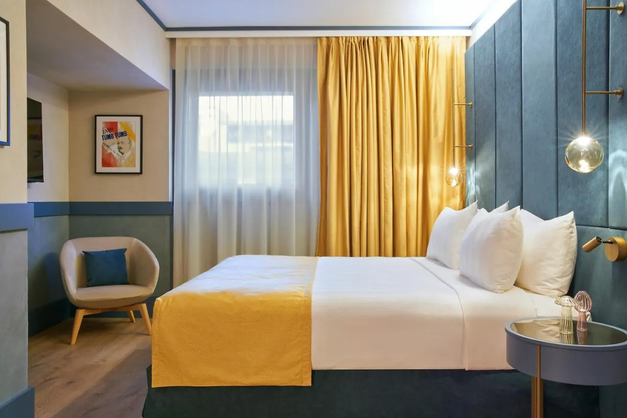 *****  Hotel Fifty House Cellini Mediolan Włochy
